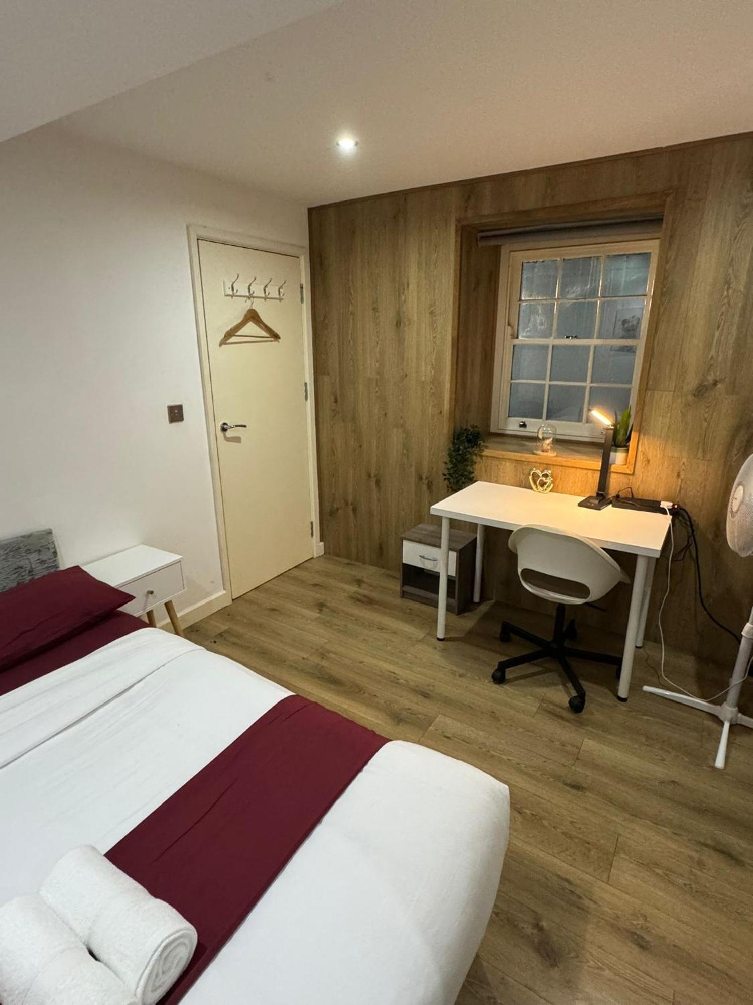Cozy Two Bedroom Apartment Sleeps 6 Near Camden Market Hw10 Londyn Zewnętrze zdjęcie